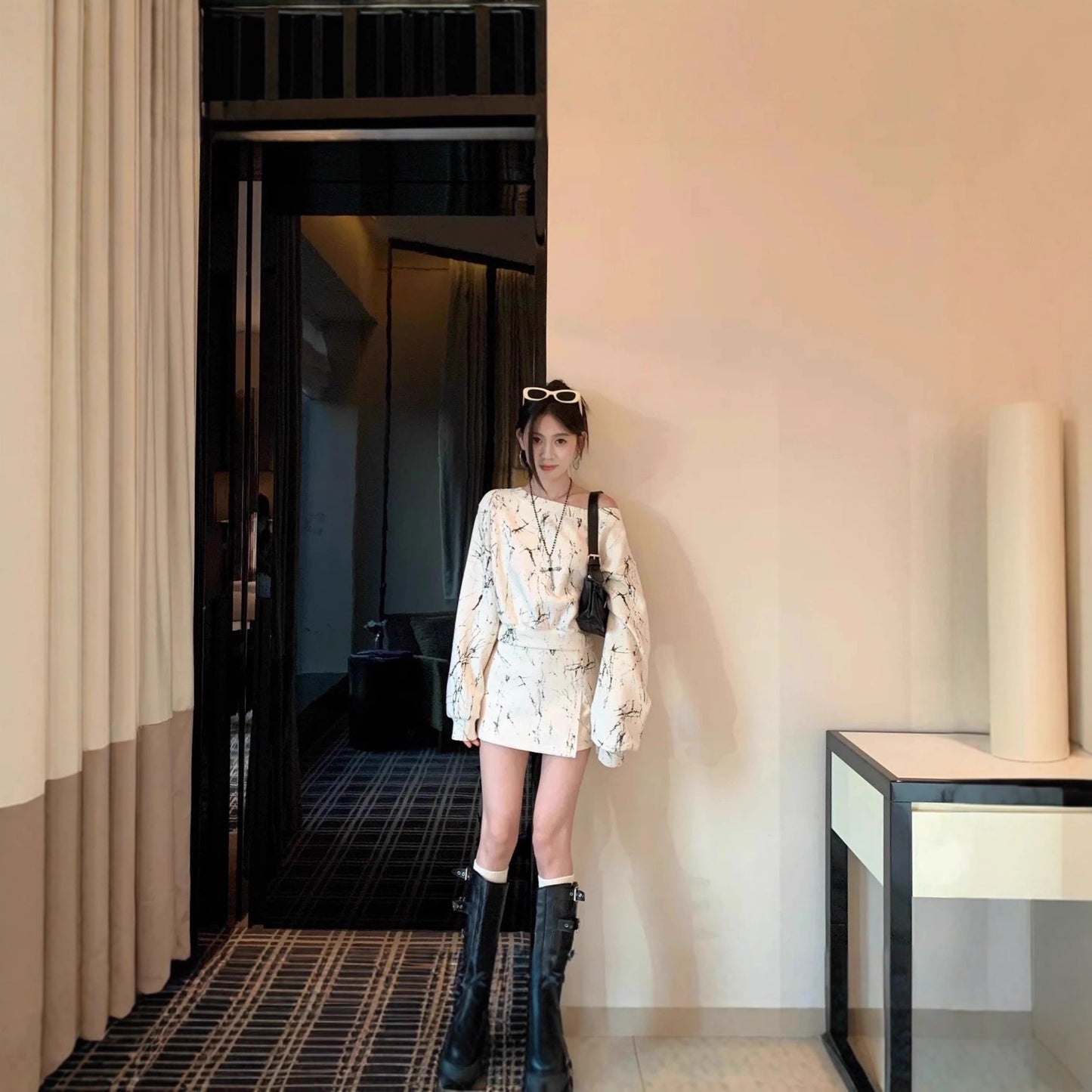 Asymmetrical Shoulder Long Sleeve  Hooded Sweatshirt High Waist Bodycon Skirt Women's 2-Piece Set