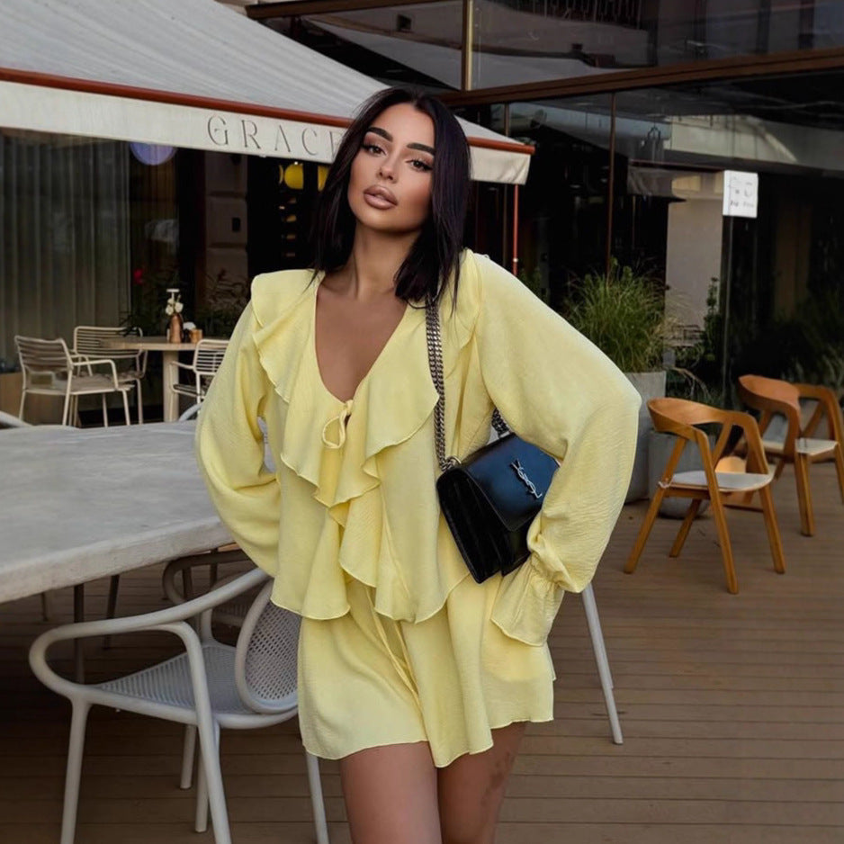 V-neck loose ruffle edge tied top and shorts two-piece set