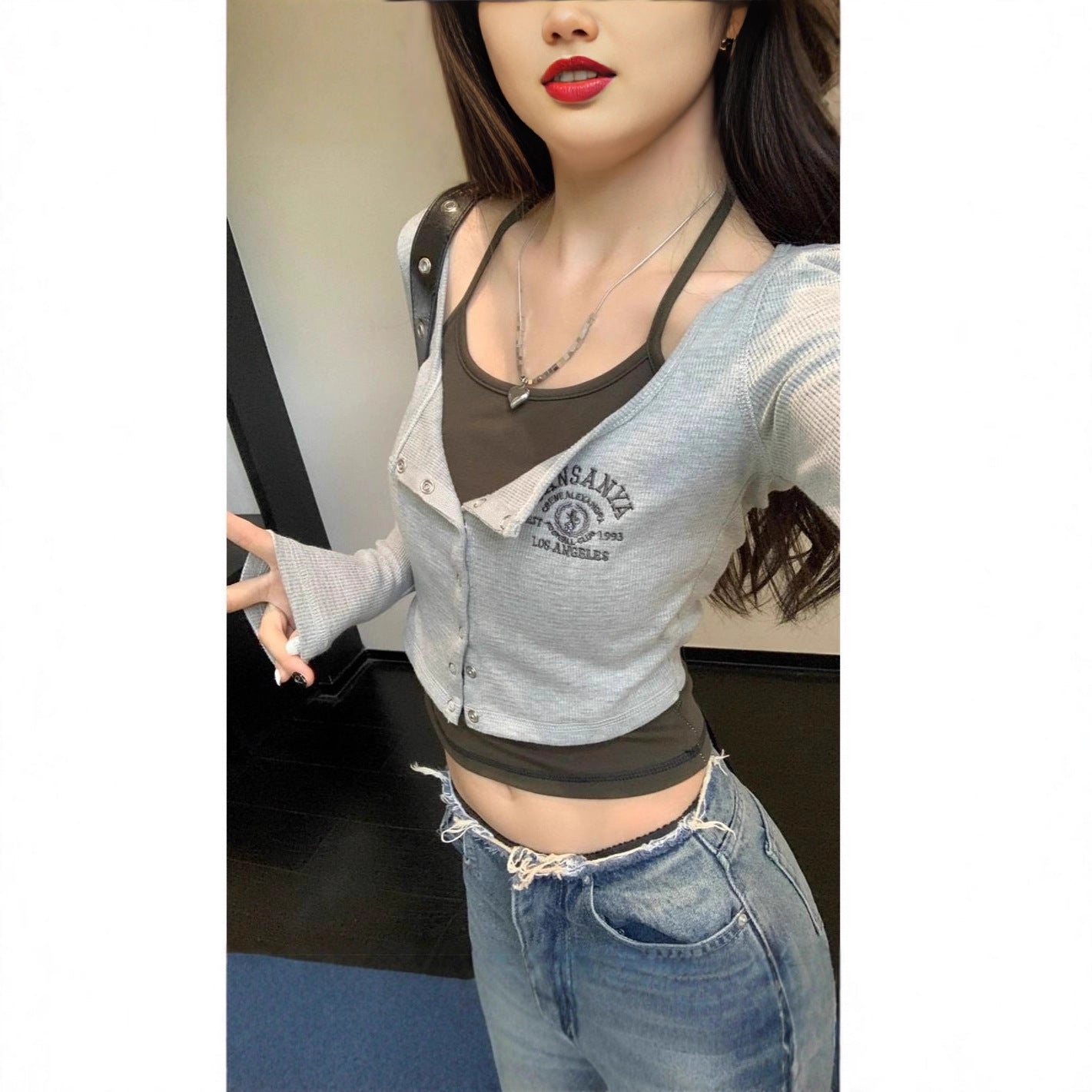 Chic False Two-Piece Crop Top for Women, Long Sleeve, Slim Fit, Bodycon, Short Length T-Shirt