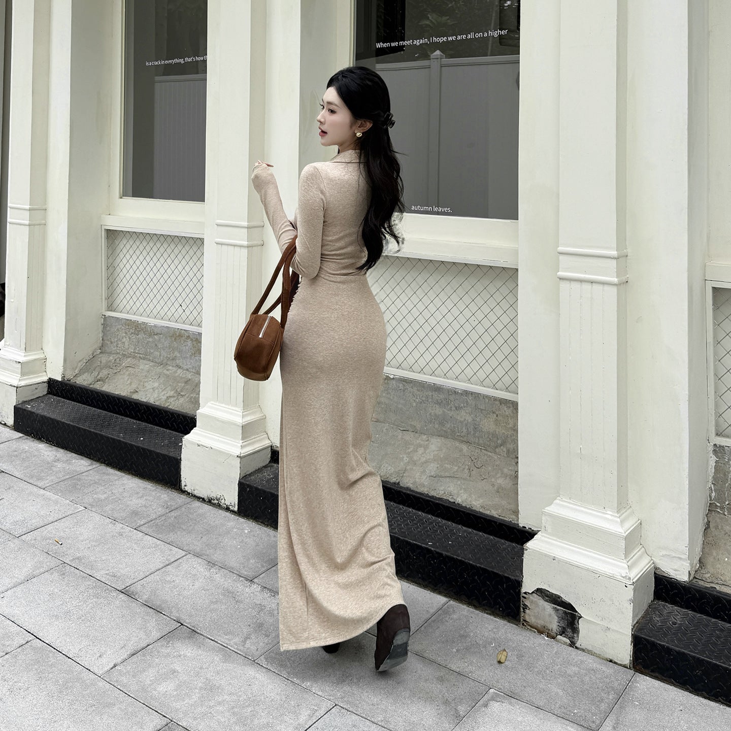 Feminine Curve Slit Dress