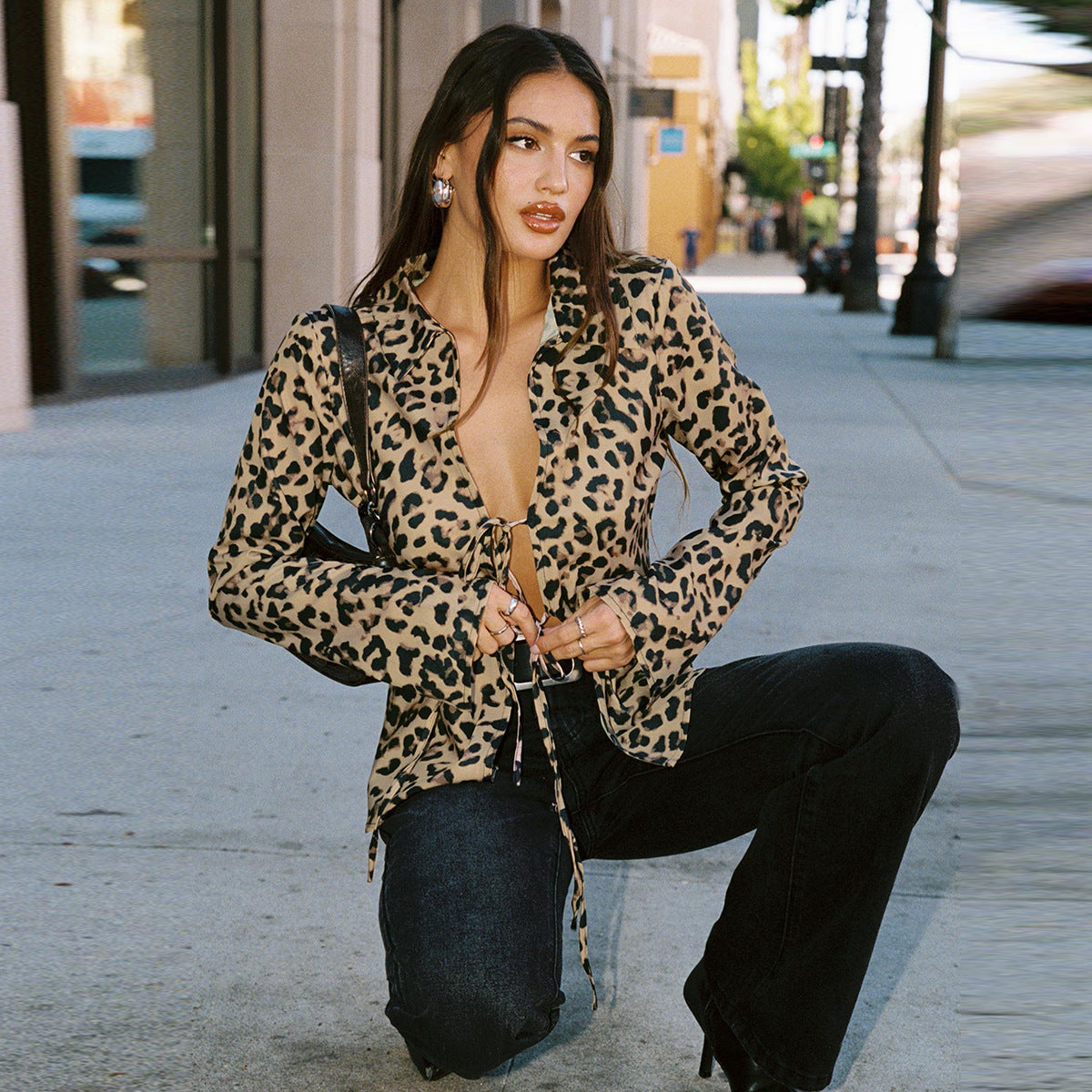 Leopard print elastic shirt for women