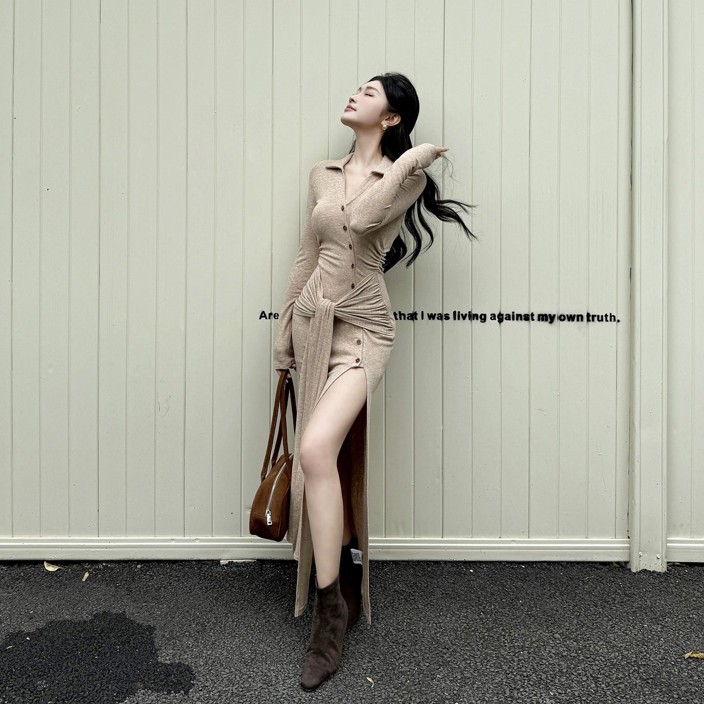 Feminine Curve Slit Dress