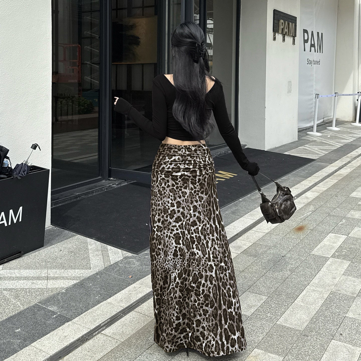 V-neck top leopard print skirt set minimalist casual set long skirt