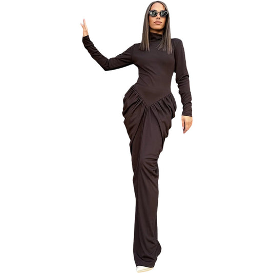 Slim fit pleated hip hugging solid color long sleeved dress