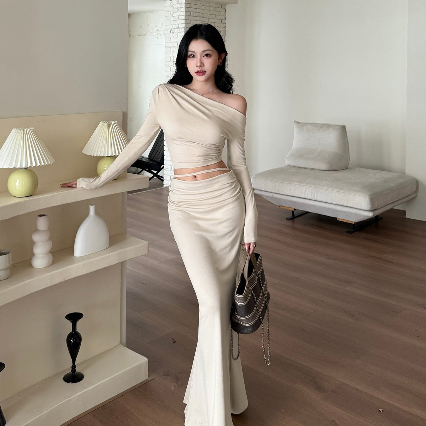 Slanted Shoulder Waist Set