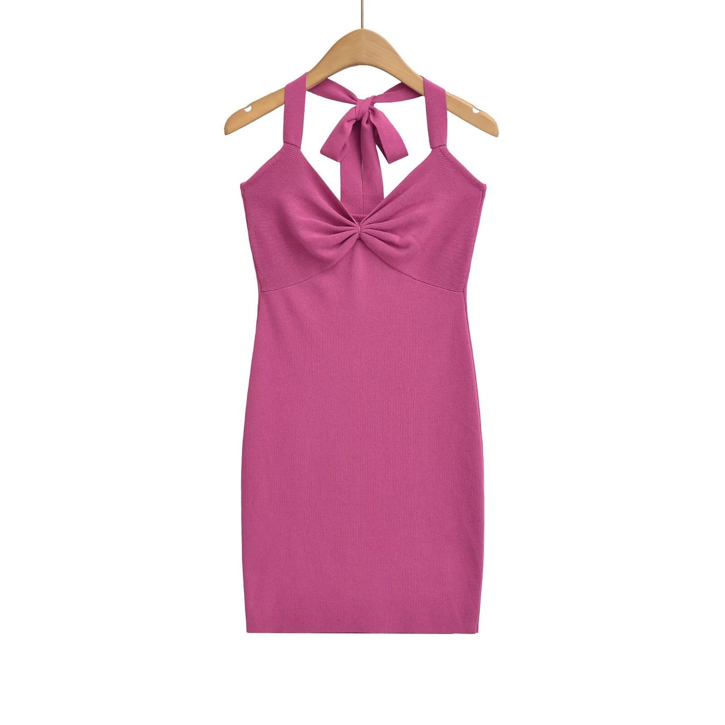 Wrinkled camisole backless short skirt with exposed buttocks