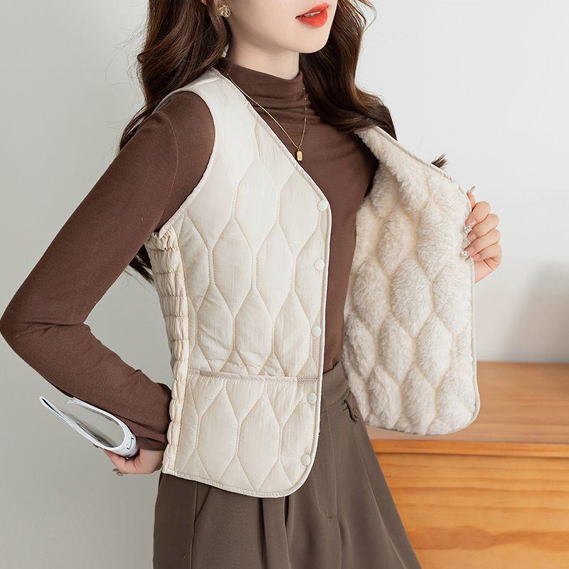 Women’s Fleece-Lined Waist-Shaping Vest