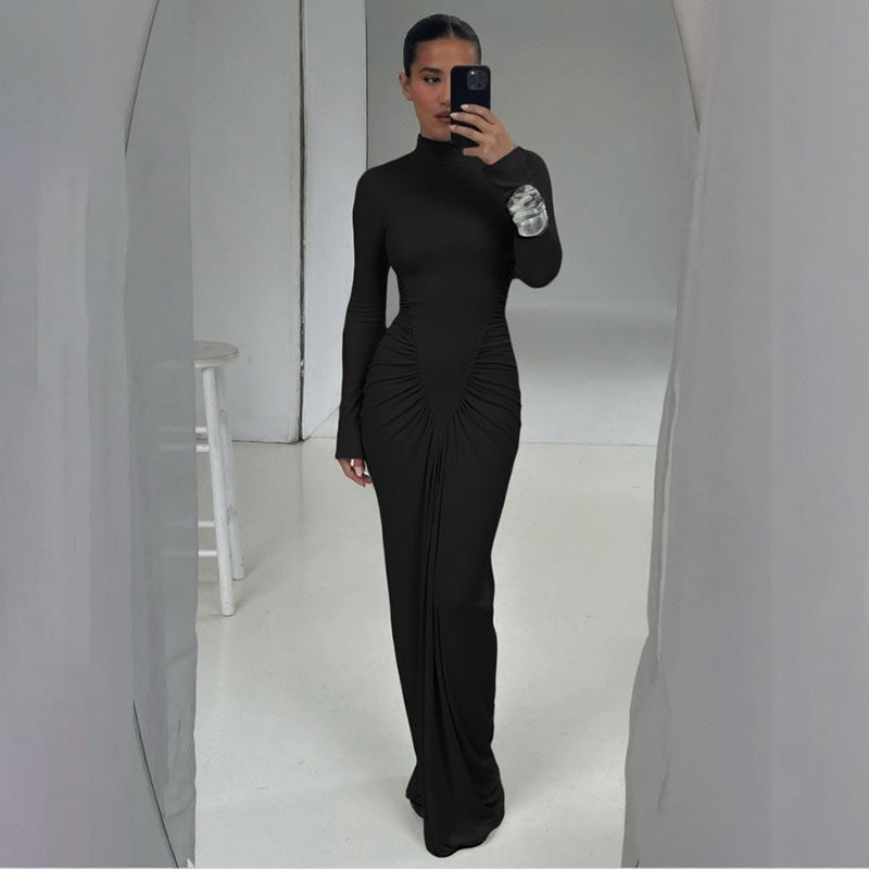 Slimming and slimming pleated long sleeved dress