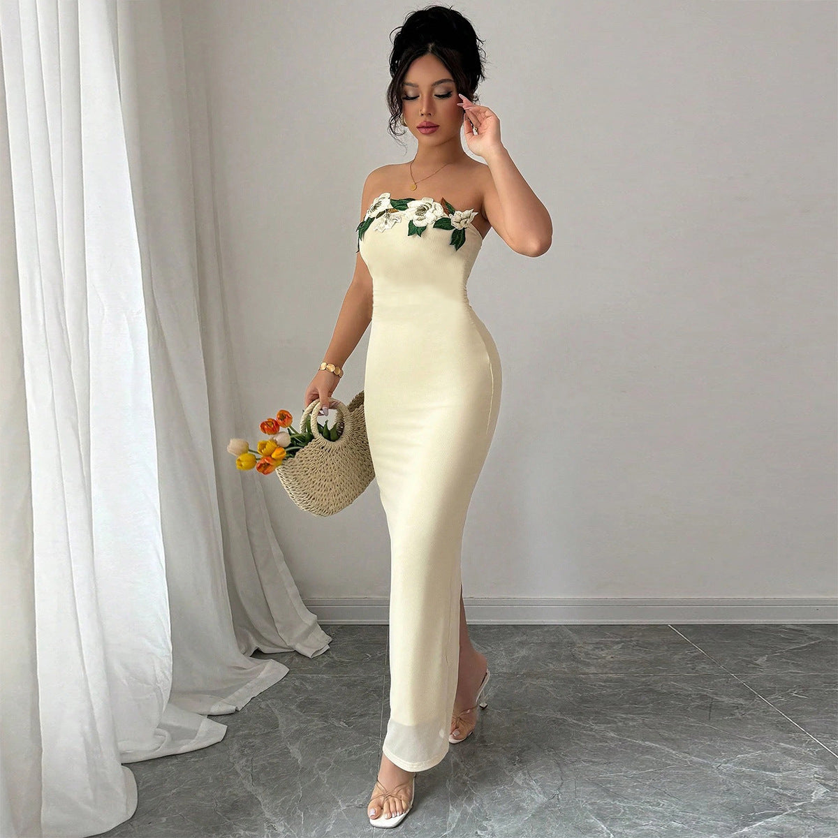 Elegant backless three-dimensional decorative strapless dress for women