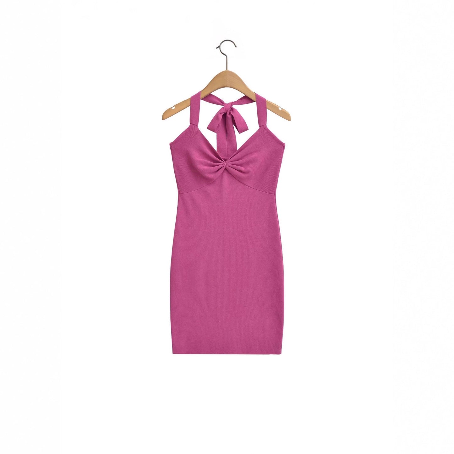Wrinkled camisole backless short skirt with exposed buttocks
