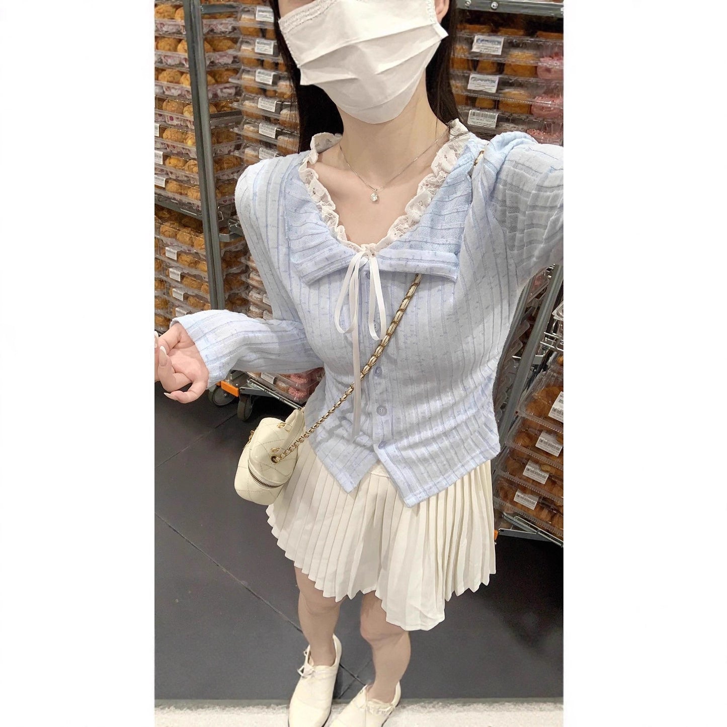 Sexy Blue Lace False Two-Piece Long Sleeve T-Shirt for Women, Basic Crop Top
