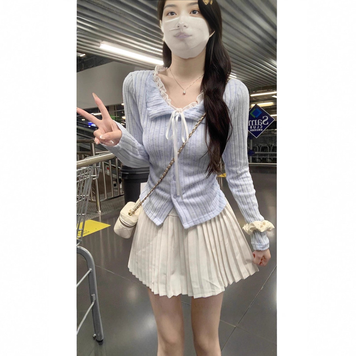 Sexy Blue Lace False Two-Piece Long Sleeve T-Shirt for Women, Basic Crop Top