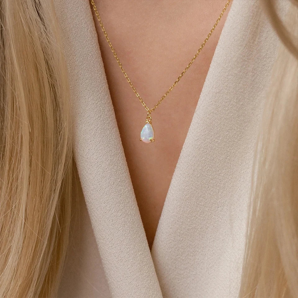 eManco Hot Sale Stainless Steel Teardrop Zirconia Pendant Shiny Crystal Necklace Women's Birthstone Collarbone Chain Wholesale