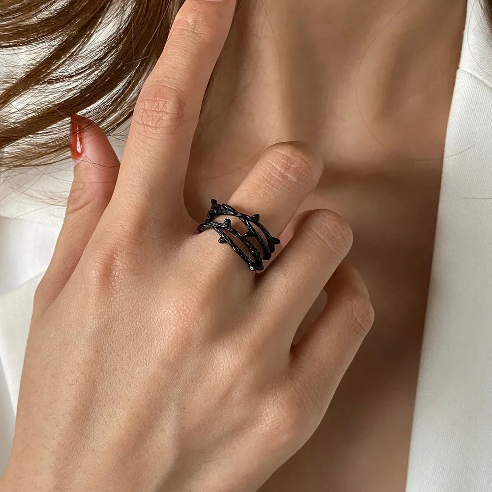 Trend Multi Layer Branch Cross Leaf Ring Women Simple Retro Black Open Resizable Finger Ring Anillo Acero Inoxidable Mujer Bague